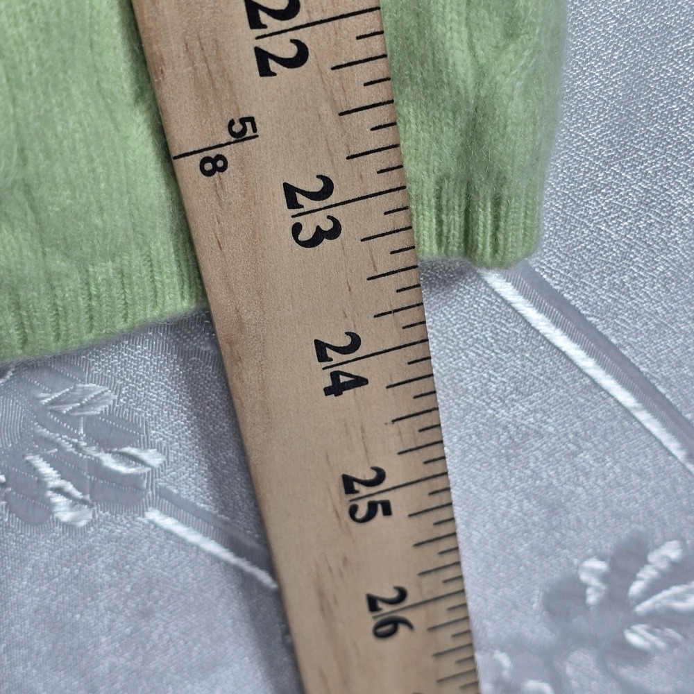 Kirkland Signature Womens Sweater XL Lime‎ Green 100% Cashmere Cable Knit V-Neck - Picture 6 of 8